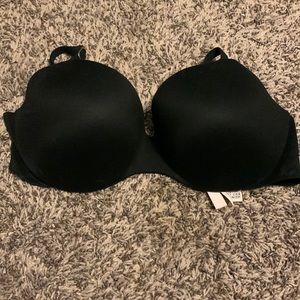 VS Black Bra